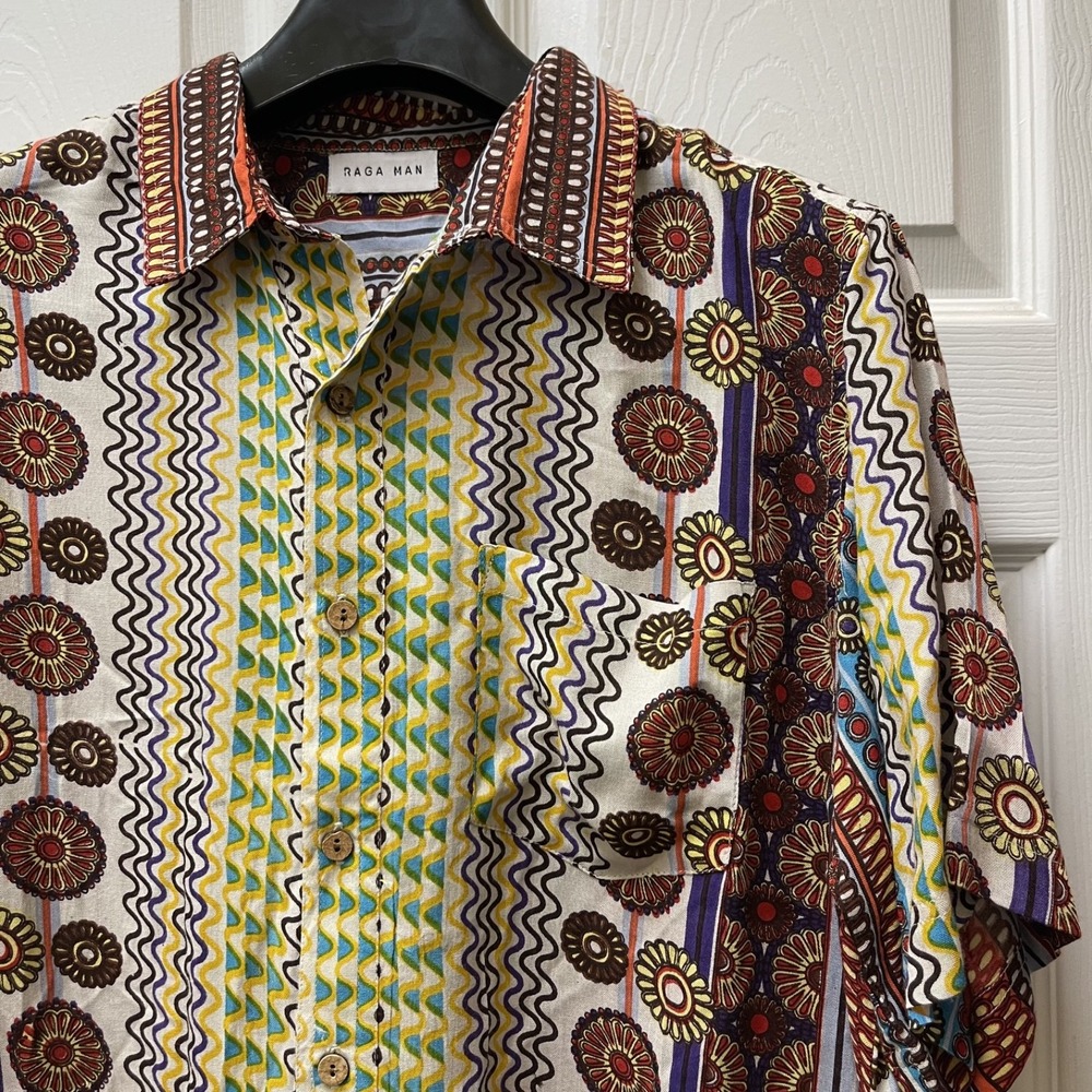 Raga Man Men's Large Short Sleeve Button-Up Embroidered Dragon All Over‎ Print